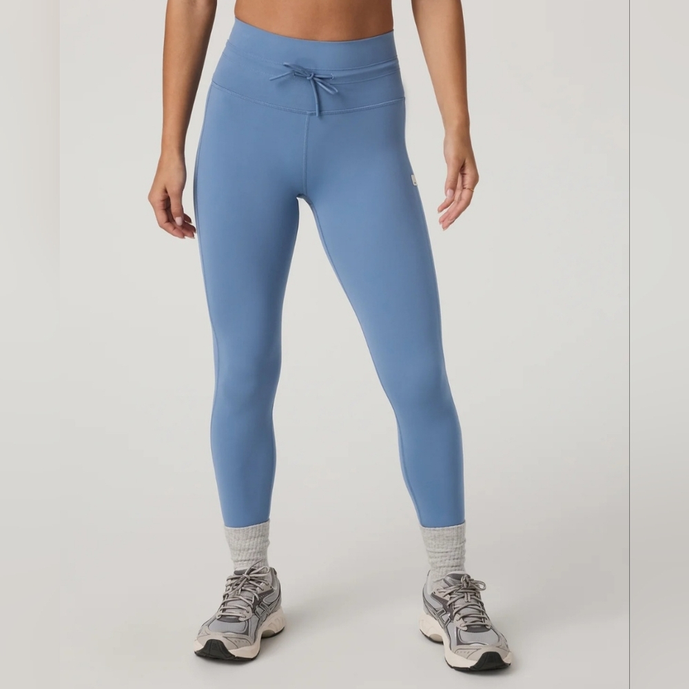 Vuori Size Large High Waist Blue 7/8 Length Athletic The Daily Leggings